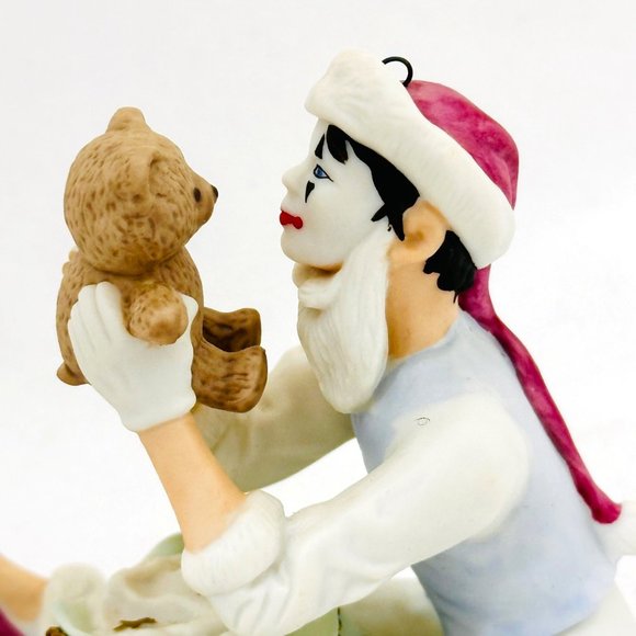 Limited Edition 1987 Hallmark Porcelain Ornament Hand Painted - Picture 5 of 11